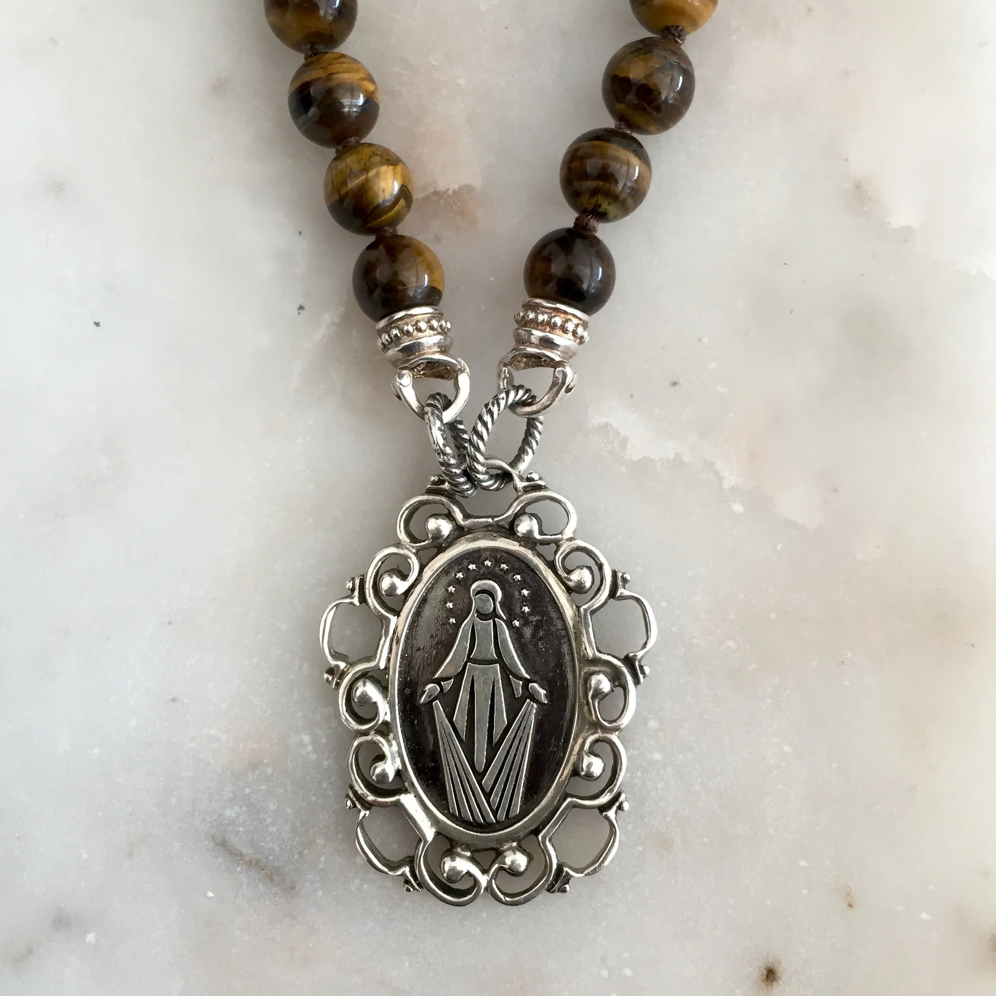 Arabesque Oval Miraculous Medal Pendant - Image 4